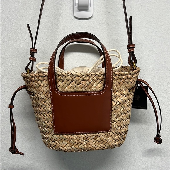 House of Harlow 1960 | Woven Bag w/ Removable Crossbody Strap - Picture 9 of 15